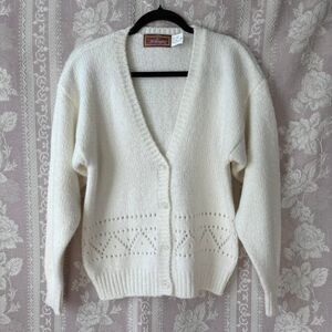 Worthington Women's Cream Fuzzy Cardigan